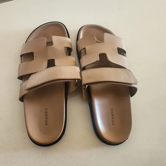 Chypre Tan Sandals - Picture 3 of 8